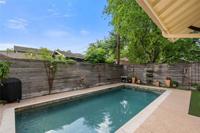 815 W Melwood Street, Houston, TX 77009