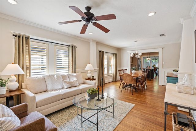 815 W Melwood Street, Houston, TX 77009