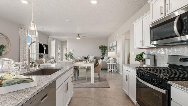 2637 Eglisfield Loop NE, Rio Rancho, NM 87144