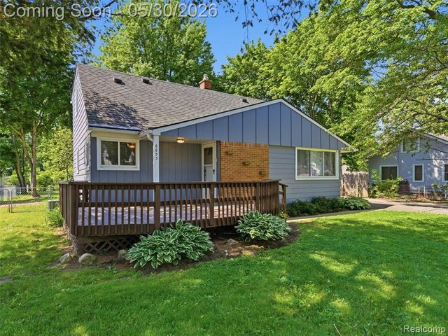 6053 Van Syckle Avenue, Waterford, MI 48329