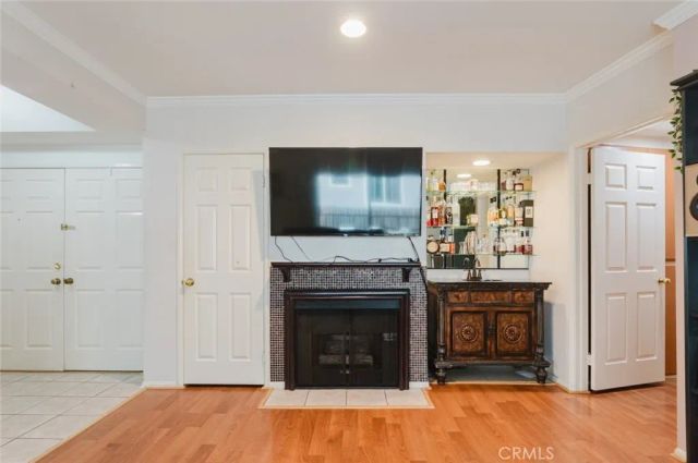 13220 Valleyheart Drive 202, Studio City, CA 91604