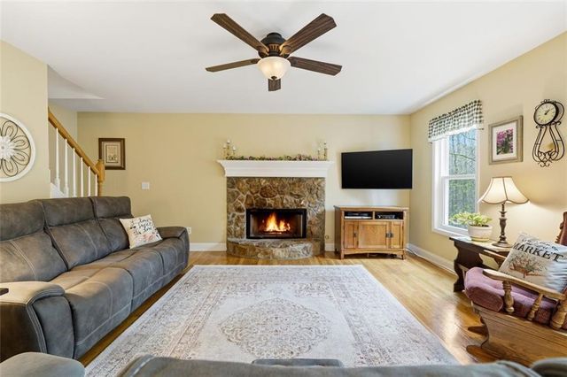 4543 Mulberry Fields Lane, Auburn, GA 30011