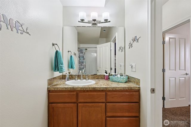 14 Zermatt Court, Camano Island, WA 98282