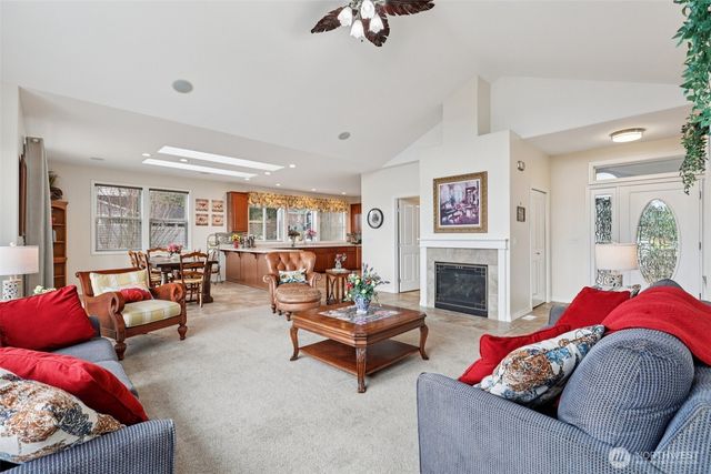 14 Zermatt Court, Camano Island, WA 98282