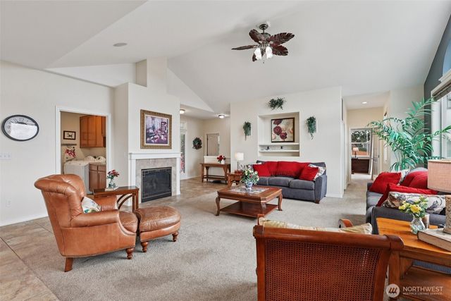 14 Zermatt Court, Camano Island, WA 98282