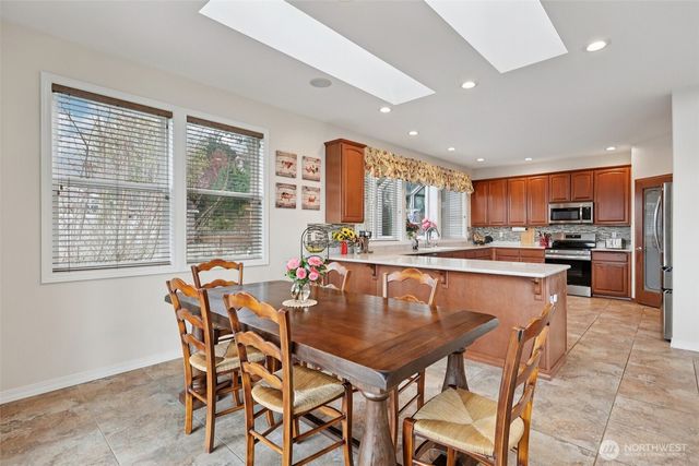 14 Zermatt Court, Camano Island, WA 98282