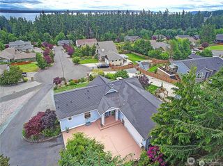14 Zermatt Court, Camano Island, WA 98282