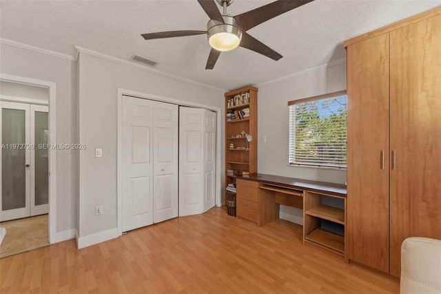 9475 SW 70th St, Miami, FL 33173