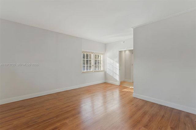 9475 SW 70th St, Miami, FL 33173