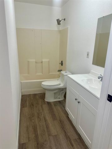 6206 Iron Rock Street, Houston, TX 77087