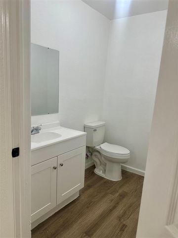 6206 Iron Rock Street, Houston, TX 77087