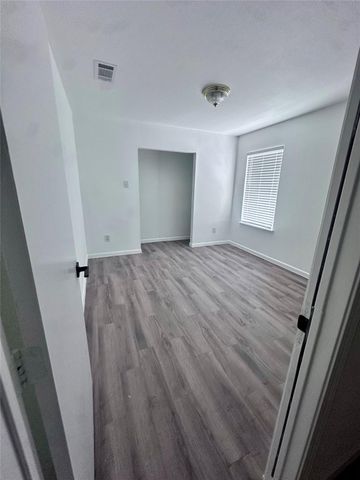 6206 Iron Rock Street, Houston, TX 77087