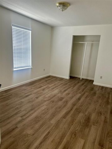 6206 Iron Rock Street, Houston, TX 77087