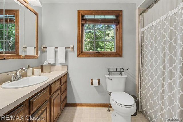 350 Burroughs Street, Plymouth, MI 48170