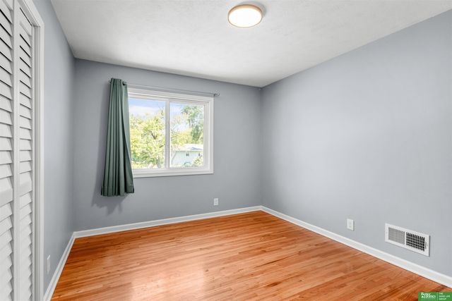 9187 Boyd Street, Omaha, NE 68134