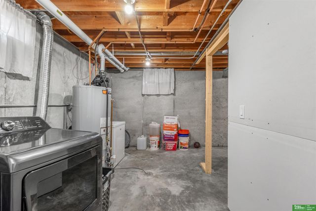 9187 Boyd Street, Omaha, NE 68134