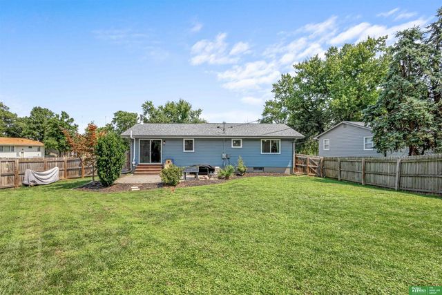 9187 Boyd Street, Omaha, NE 68134