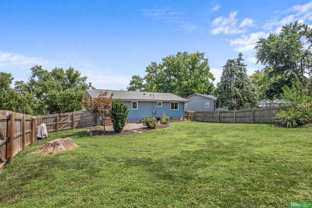 9187 Boyd Street, Omaha, NE 68134