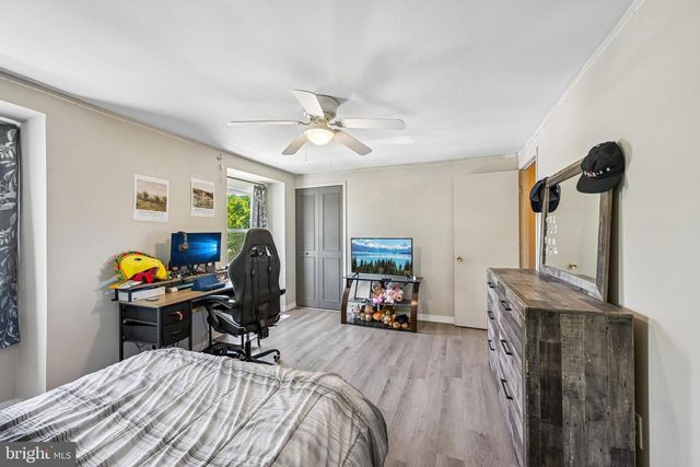 12 ROXBURN PL, Willingboro, NJ 08046
