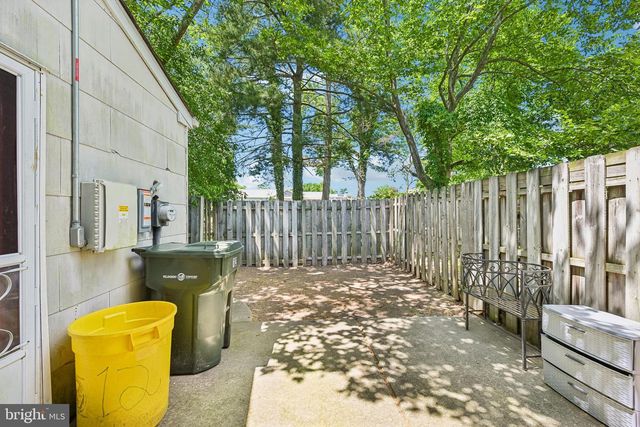 12 ROXBURN PL, Willingboro, NJ 08046
