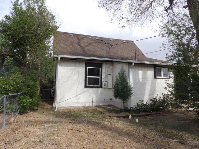 2627 E Routt Ave, Pueblo, CO 81004