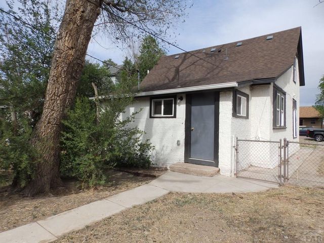 2627 E Routt Ave, Pueblo, CO 81004