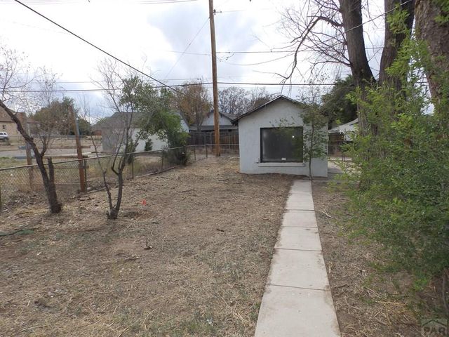 2627 E Routt Ave, Pueblo, CO 81004