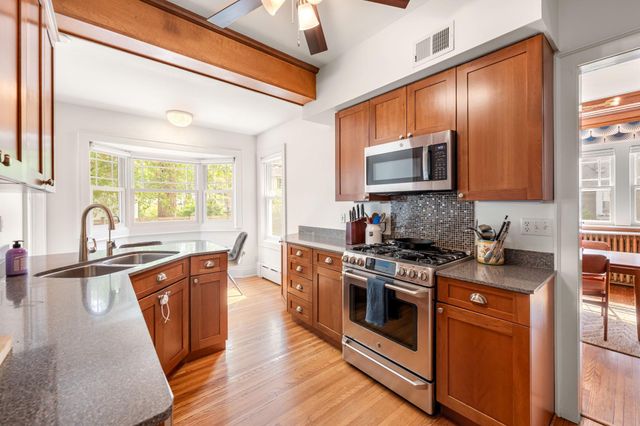 1115 W 48th Street, Minneapolis, MN 55419