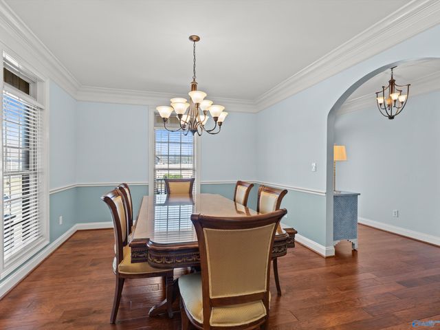 17594 Clearview Street, Athens, AL 35611