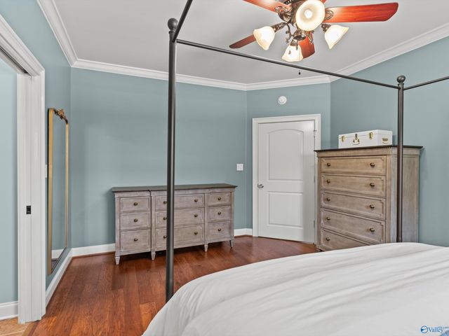 17594 Clearview Street, Athens, AL 35611