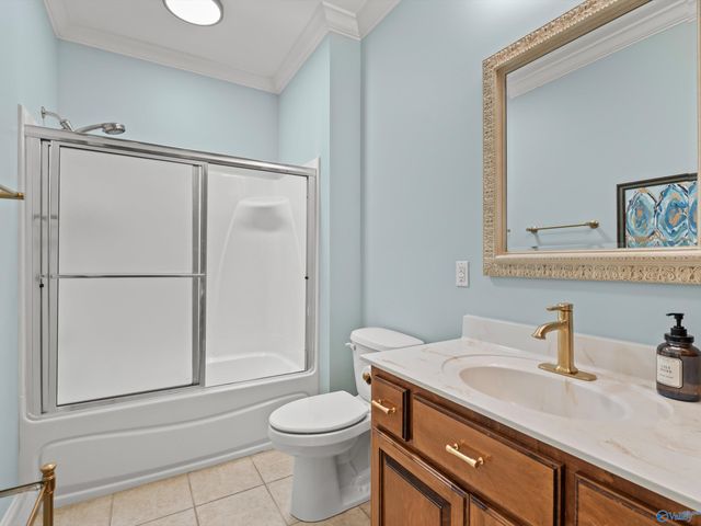 17594 Clearview Street, Athens, AL 35611