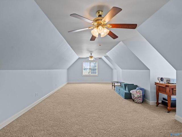 17594 Clearview Street, Athens, AL 35611