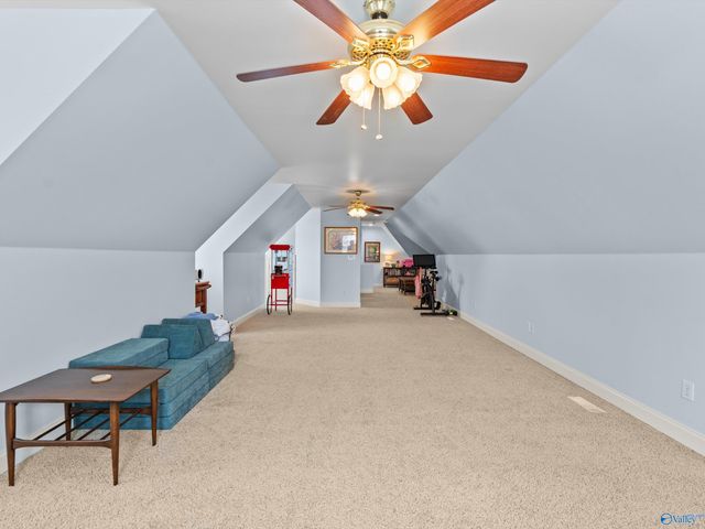 17594 Clearview Street, Athens, AL 35611