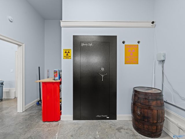 17594 Clearview Street, Athens, AL 35611