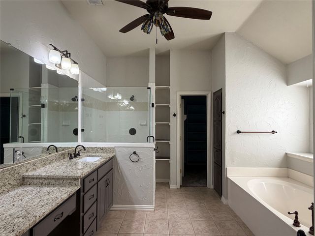 2 Mistywood Court, Mansfield, TX 76063