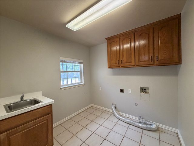 2 Mistywood Court, Mansfield, TX 76063