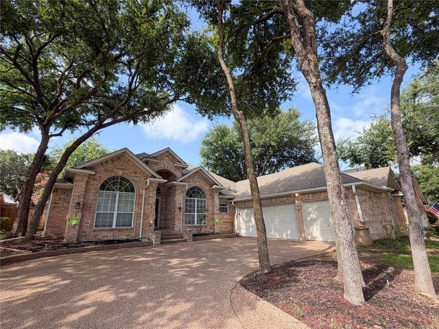 2 Mistywood Court, Mansfield, TX 76063