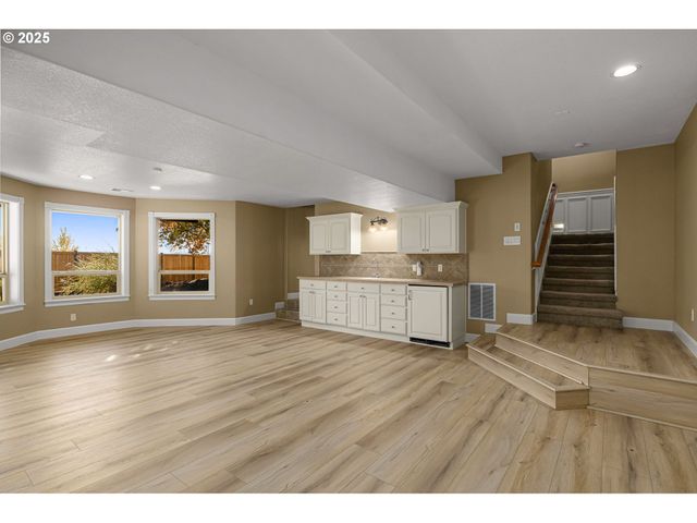 15915 Sw Peace Ave, Portland, OR 97224