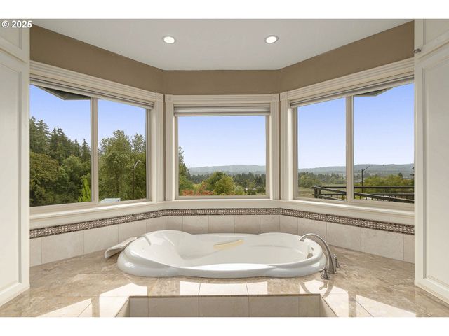 15915 Sw Peace Ave, Portland, OR 97224