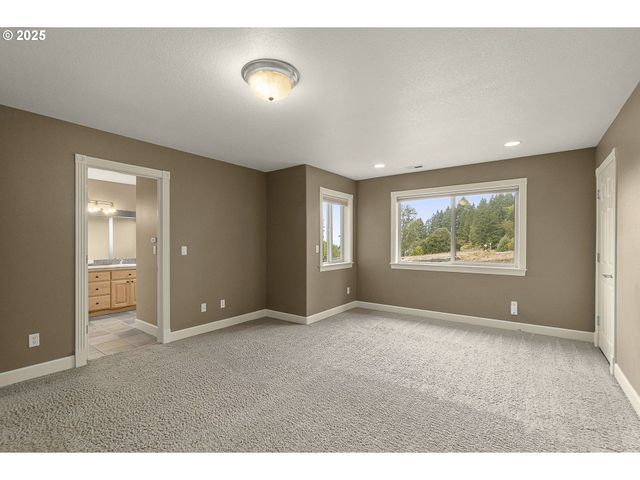 15915 Sw Peace Ave, Portland, OR 97224