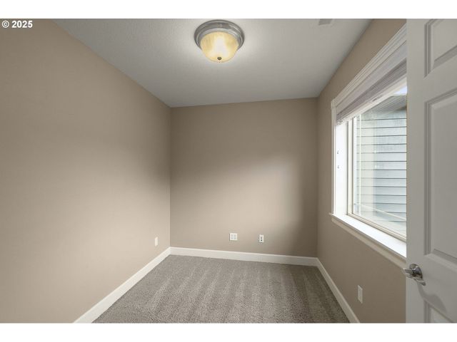 15915 Sw Peace Ave, Portland, OR 97224