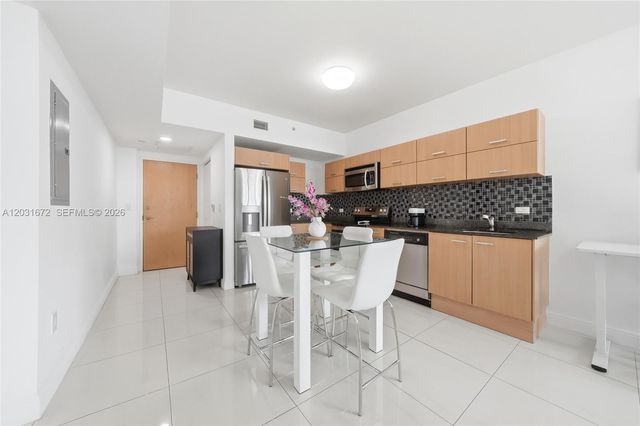 350 S Miami Avenue 3912, Miami, FL 33130