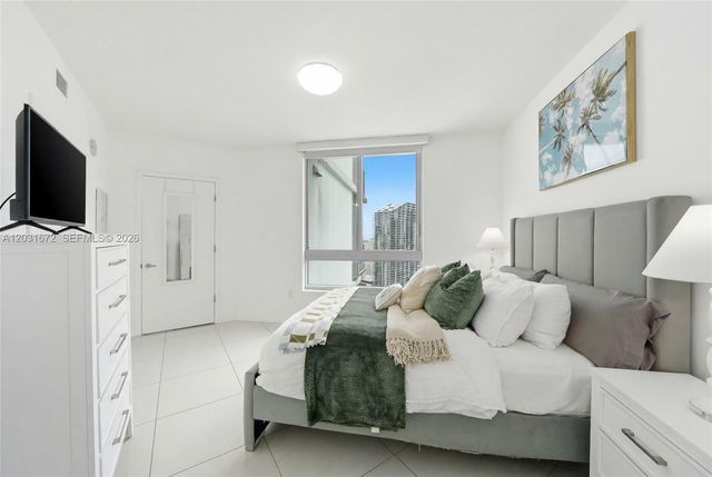 350 S Miami Avenue 3912, Miami, FL 33130