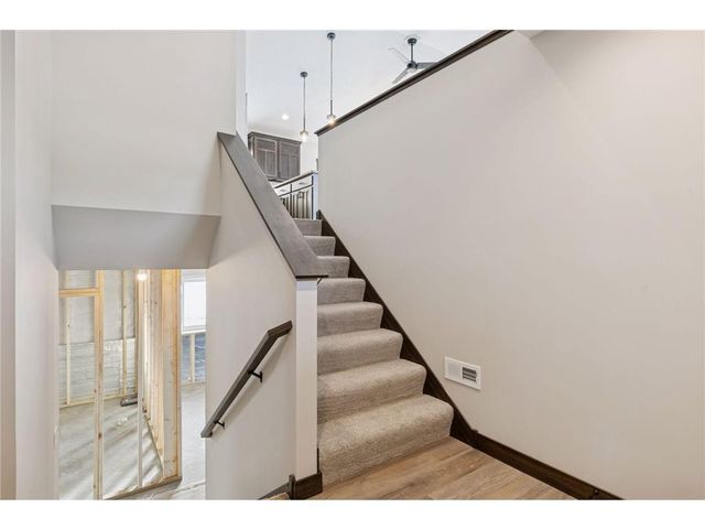 492 Coyote Way, New Richmond, WI 54017