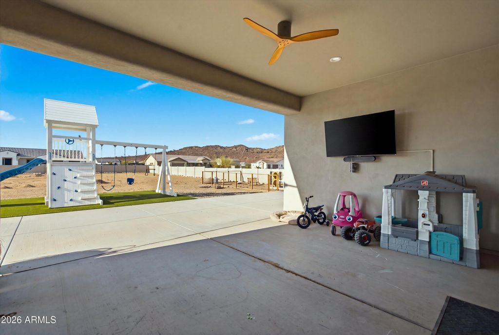 15422 W BAJADA Drive, Surprise, AZ 85387 — photo 5