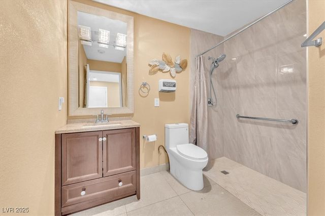 7830 Spencer Street, Las Vegas, NV 89123