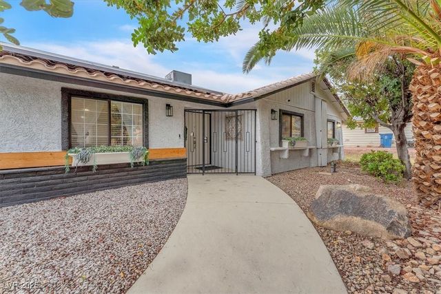 7830 Spencer Street, Las Vegas, NV 89123