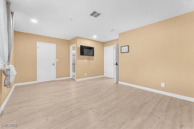 7830 Spencer Street, Las Vegas, NV 89123