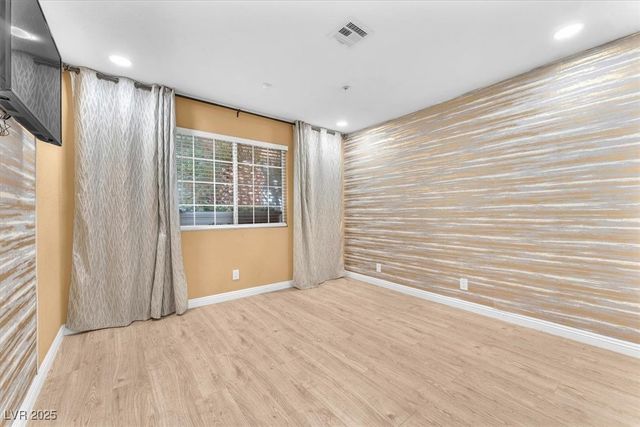 7830 Spencer Street, Las Vegas, NV 89123