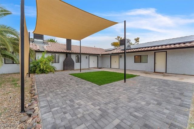 7830 Spencer Street, Las Vegas, NV 89123